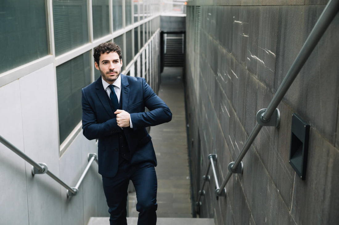 BEYOND SMELL: HOW MEN'S COLOGNE AFFECTS CONFIDENCE AND SOCIAL PERCEPTION